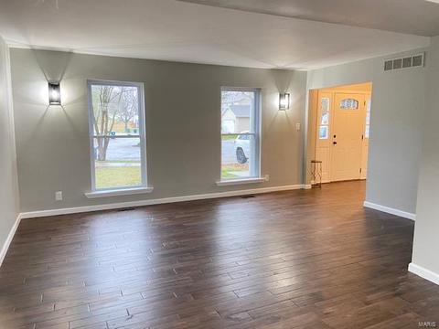 160 Holly Green Dr, Ballwin, MO 63021 photo 12