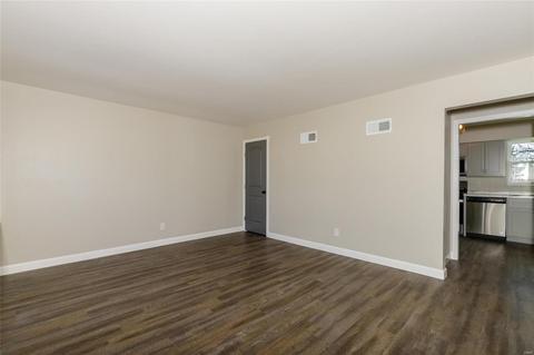 8138 Marilyn Ct, Saint Louis, MO 63134 photo 7