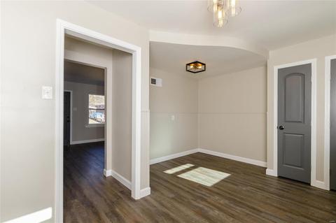 8138 Marilyn Ct, Saint Louis, MO 63134 photo 12