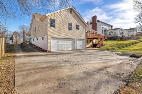 531 Fox Pointe Dr, Saint Charles, MO 63304 photo 4