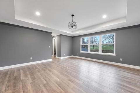 711 Connie Ln, Manchester, MO 63021 photo 2