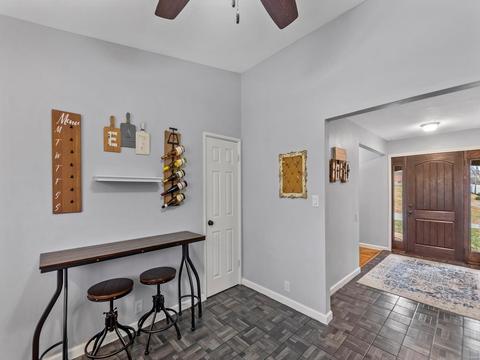 363 Greenbriar Ln, Ballwin, MO 63011 photo 6