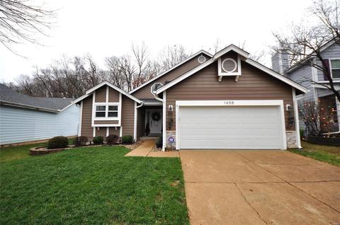 1458 Pepperdine Ct, Ballwin, MO 63021 photo 1
