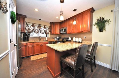 1458 Pepperdine Ct, Ballwin, MO 63021 photo 14