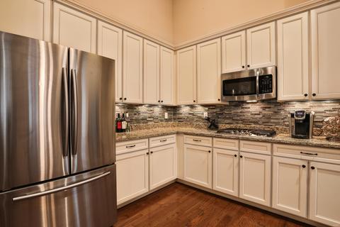 516 Trevi Ln, Ballwin, MO 63011 photo 10