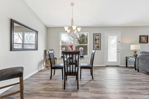 6 S Perry Cir, O'fallon, MO 63366 photo 10
