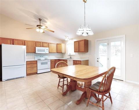 3121 Post Run Dr, O'fallon, MO 63368 photo 6