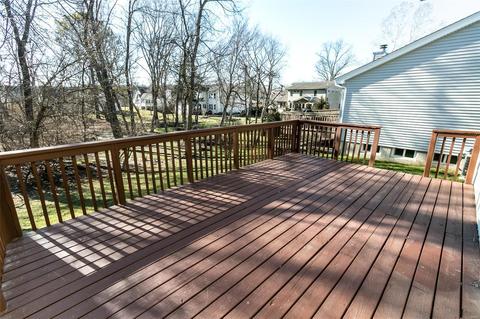 2534 Barrett Place Dr, Ballwin, MO 63021 photo 34