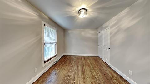 314 Holloway Rd, Ballwin, MO 63011 photo 9