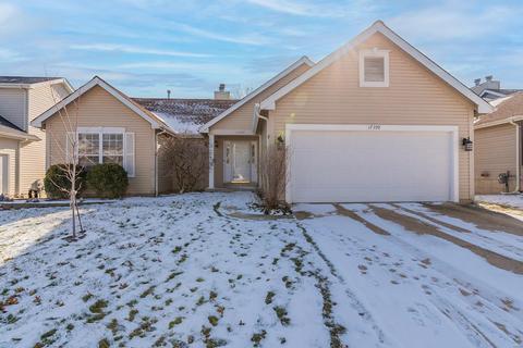 17399 Hilltop Ridge Dr, Eureka, MO 63025 photo 1