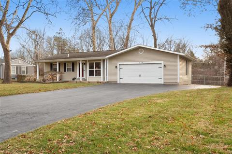 814 Crestland Dr, Ballwin, MO 63011 photo 23