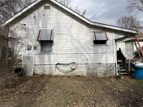 2234 Wismer, Overland, MO 63114