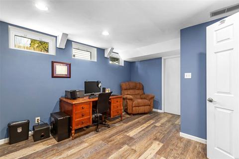2570 Barrett Place Dr, Ballwin, MO 63021 photo 25