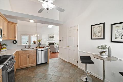 2563 Barrett Place Dr, Ballwin, MO 63021 photo 12