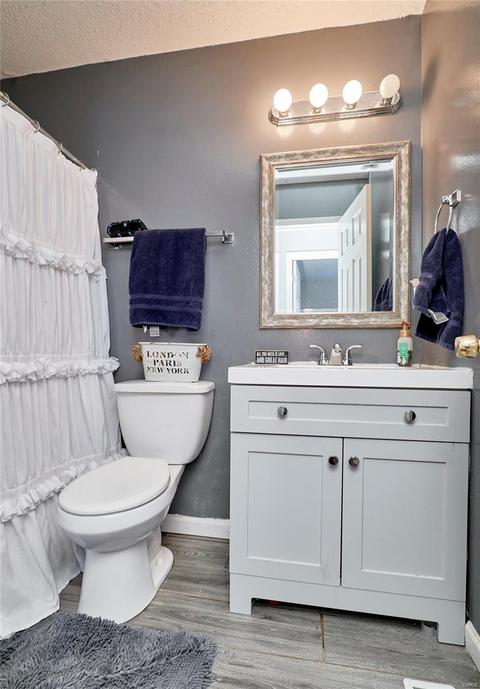 4 E Crestview, O'fallon, MO 63366 photo 24