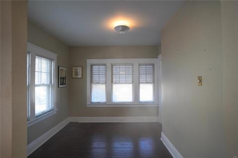 431 Hern, Saint Louis, MO 63135 photo 5