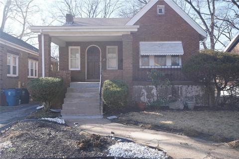 431 Hern, Saint Louis, MO 63135 photo 2