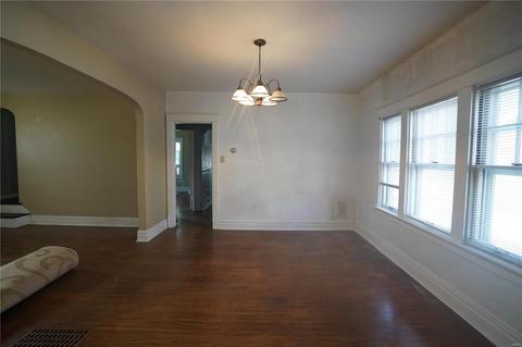 431 Hern, Saint Louis, MO 63135 photo 6