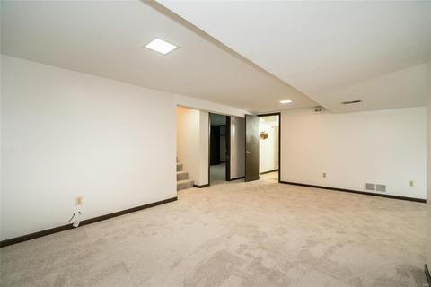 641 Turfwood Dr, Ballwin, MO 63021 photo 39