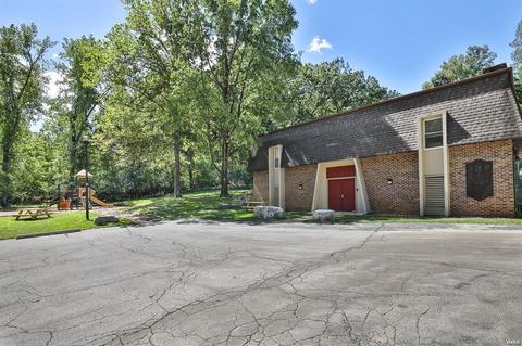 1220 Wicklow Rd #E, Ballwin, MO 63021 photo 23