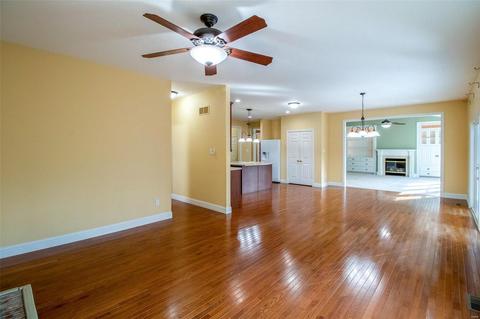 970 Bentley Park Cir, O'fallon, MO 63368 photo 9