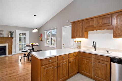807 Corvallis Ct, Ellisville, MO 63021 photo 16