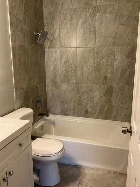5369 Priorybrook Rd, Black Jack, MO 63033 photo 7
