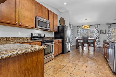758 Grace View Ct, Eureka, MO 63025 photo 10