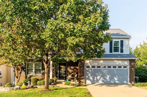 3357 Crystalline Dr, Saint Louis, MO 63125