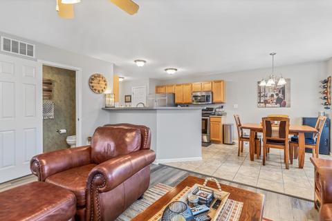 200 Shady Rock Ln, O'fallon, MO 63368 photo 5