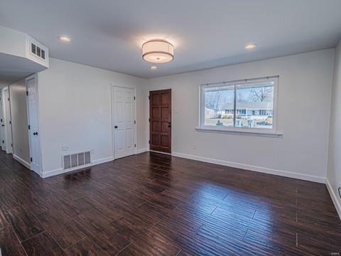 907 Taylor Pl, O'fallon, MO 63366 photo 8