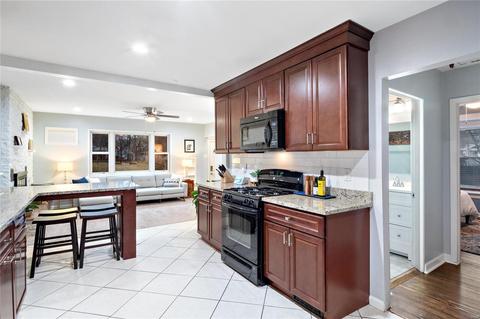 223 E Jackson Rd, Saint Louis, MO 63119 photo 9