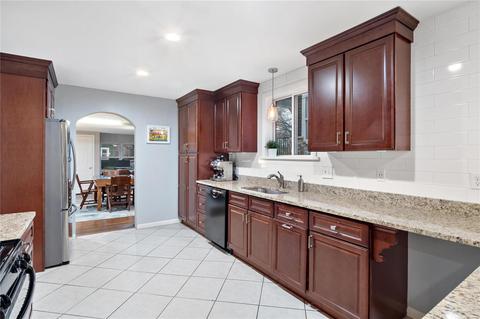 223 E Jackson Rd, Saint Louis, MO 63119 photo 8