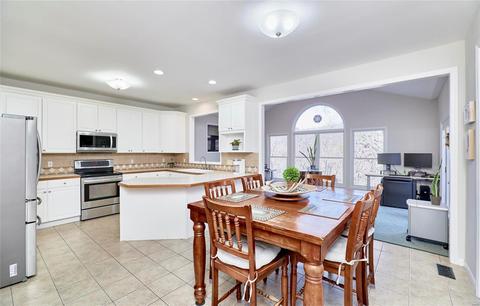 553 Eagles Nest Ct, Wildwood, MO 63011 photo 13