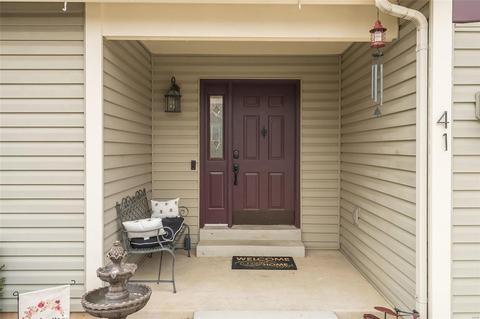 41 N Meadow Dr, O'fallon, MO 63366 photo 4