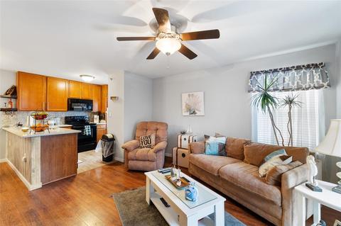 6103 Spring River Dr, O'fallon, MO 63368 photo 9