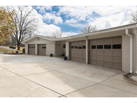309 Glyn Cagny Rd, Ballwin, MO 63021 photo 4