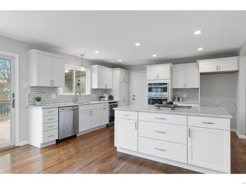 309 Glyn Cagny Rd, Ballwin, MO 63021 photo 13