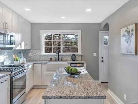234 E Jackson Rd, Saint Louis, MO 63119 photo 8