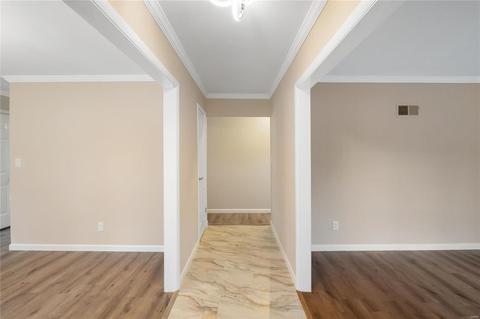 218 Hilltop Rd, Ellisville, MO 63011 photo 4