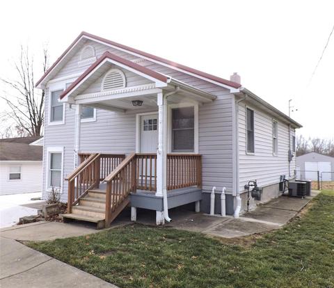 1182 Hackmann Rd, O'fallon, MO 63366