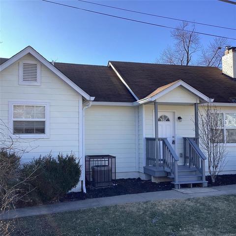 3218 Fee Fee Rd, Bridgeton, MO 63044 photo 1