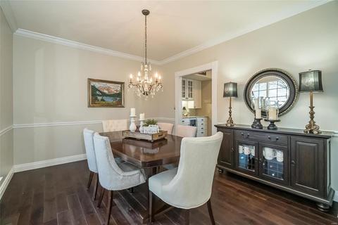 569 Castle Ridge Dr, Ballwin, MO 63021 photo 10