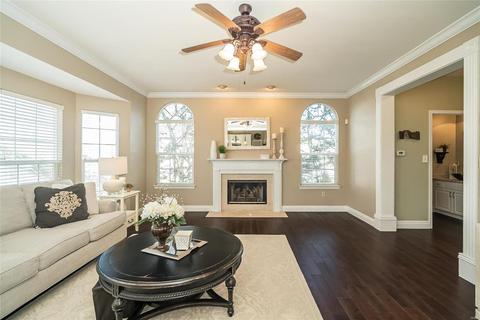 569 Castle Ridge Dr, Ballwin, MO 63021 photo 16