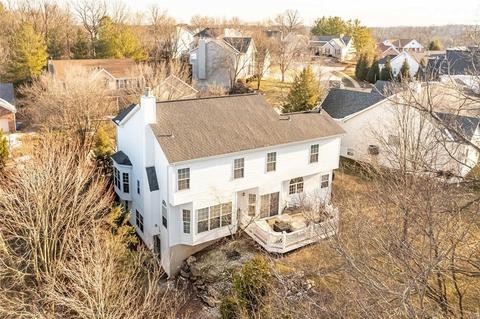 569 Castle Ridge Dr, Ballwin, MO 63021 photo 40