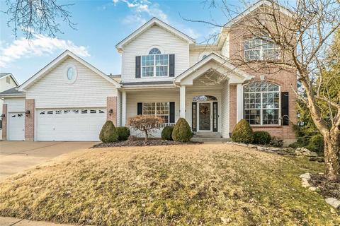 569 Castle Ridge Dr, Ballwin, MO 63021 photo 1