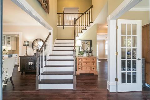 569 Castle Ridge Dr, Ballwin, MO 63021 photo 4