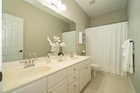 569 Castle Ridge Dr, Ballwin, MO 63021 photo 32