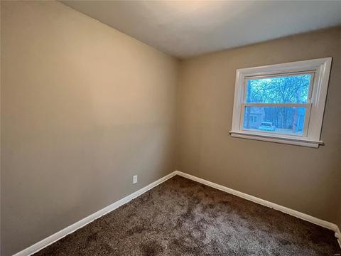 945 Edgehill Dr, Saint Louis, MO 63135 photo 9