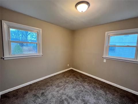 945 Edgehill Dr, Saint Louis, MO 63135 photo 12